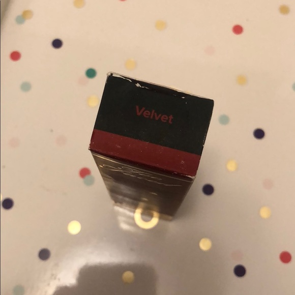 Too Faced Melted Lipstick in Velvet - Picture 4 of 7